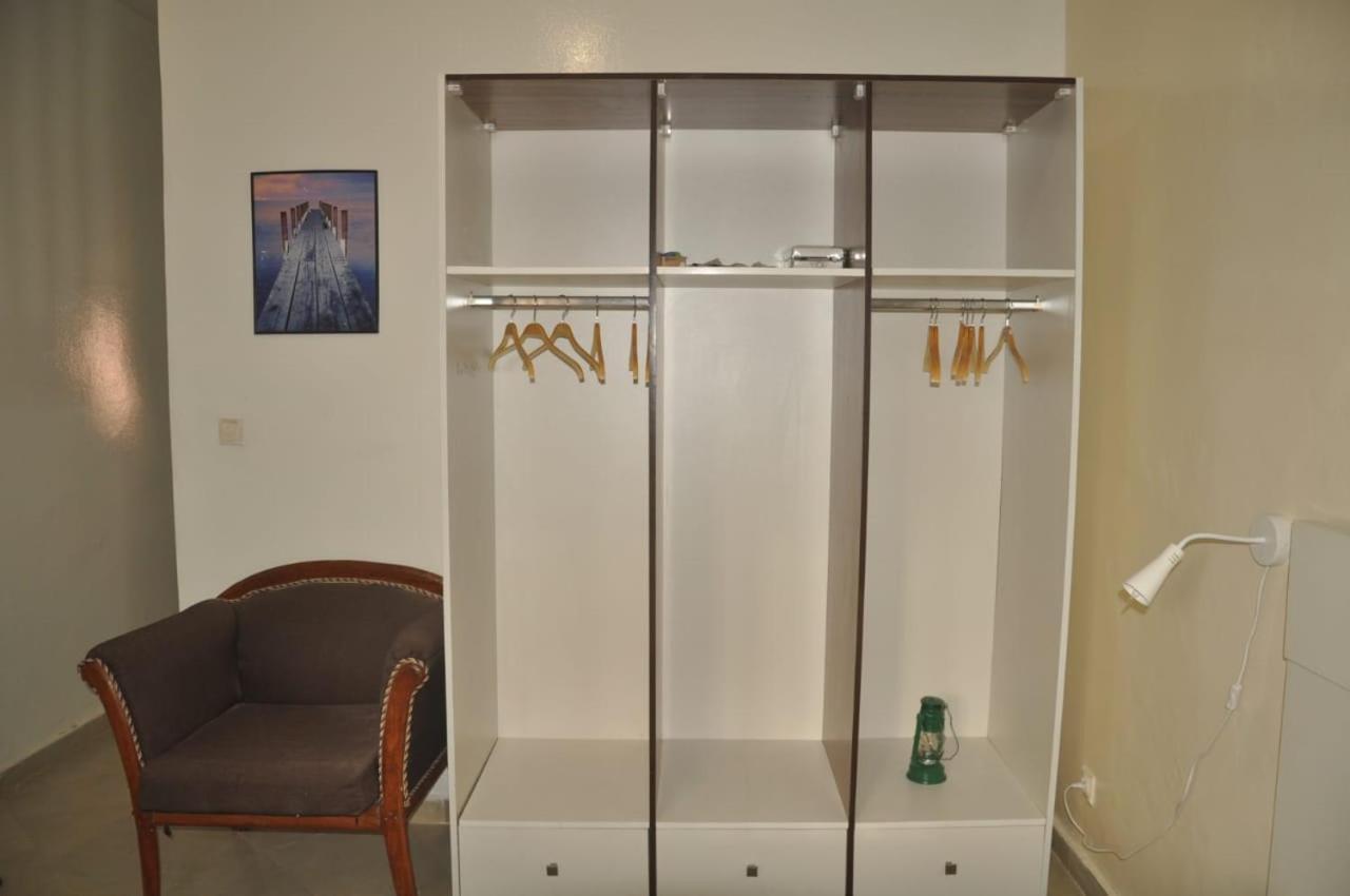 Apartament "La Coquille", Joli Loft, Moderne, Propre, Sur Et Calme Au Coeur De Saly Zewnętrze zdjęcie