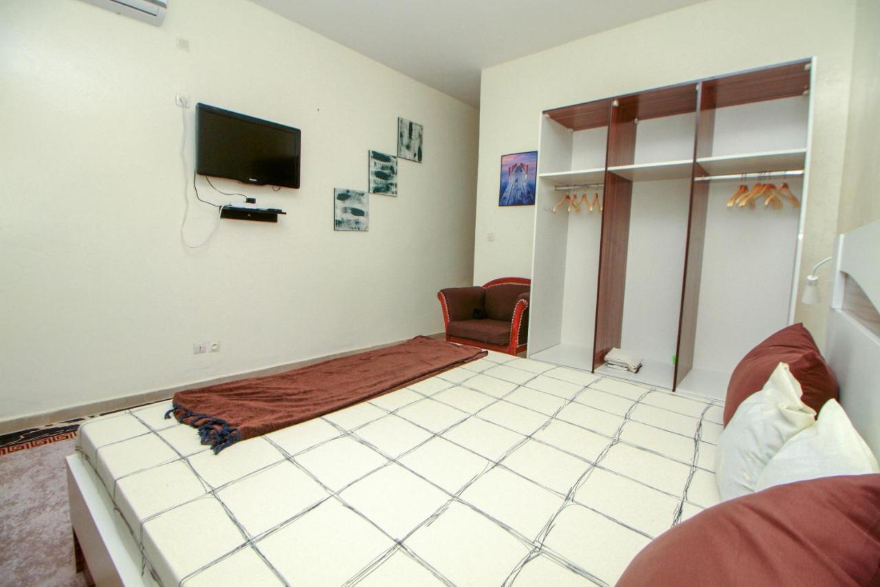 Apartament "La Coquille", Joli Loft, Moderne, Propre, Sur Et Calme Au Coeur De Saly Zewnętrze zdjęcie